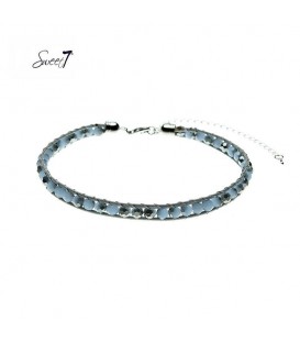 choker met blauwe glaskralen