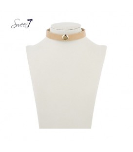 Naturelkleurige choker van imitatieleer met goudkleurig detail