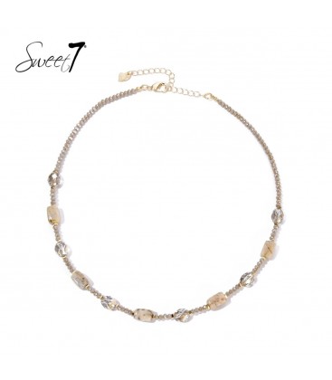 Halsketting beige met natuurstenen kralen