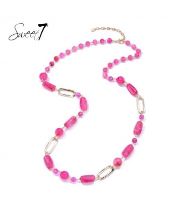 Halsketting met roze kralen en goudkleurige schakels